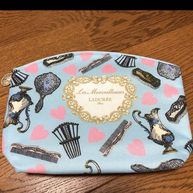 Les Merveilleuses LADUREE(レメルヴェイユーズラデュレ)のラデュレ  ポーチ レディースのファッション小物(ポーチ)の商品写真