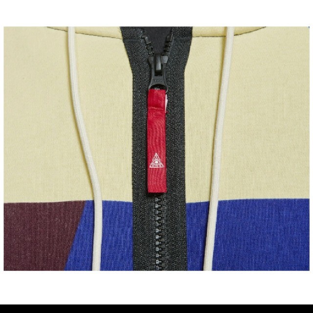 NIKE カイリーアービングパーカー未使用 | imt.gov.zw