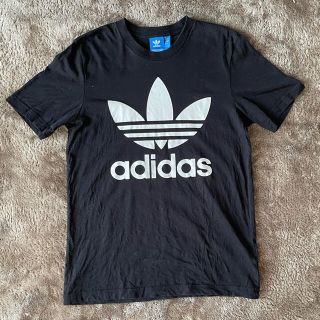 アディダス(adidas)のadidas Tシャツ (Tシャツ(半袖/袖なし))