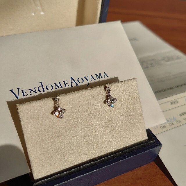 Vendome Aoyama(ヴァンドームアオヤマ)のヴァンドーム　ピアス　プラチナ　ダイアモンド　pt ｽﾀｰｼﾞｭｴﾘｰ　4℃ レディースのアクセサリー(ピアス)の商品写真