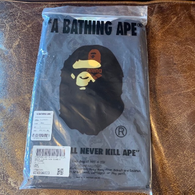 A BATHING APE(アベイシングエイプ)のA BATHING APE L ARENA BAPE RASH GUARD M メンズのトップス(その他)の商品写真