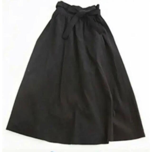 merlot(メルロー)の新品　メルロー　ロングスカート　コーデュロイ　ブラック　最終価格 レディースのスカート(ロングスカート)の商品写真