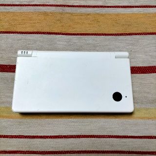 ニンテンドーDS(ニンテンドーDS)のNintendo DSi ホワイト(携帯用ゲーム機本体)