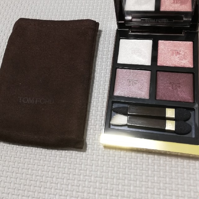 TOM FORD　ヴァージンオーキッド