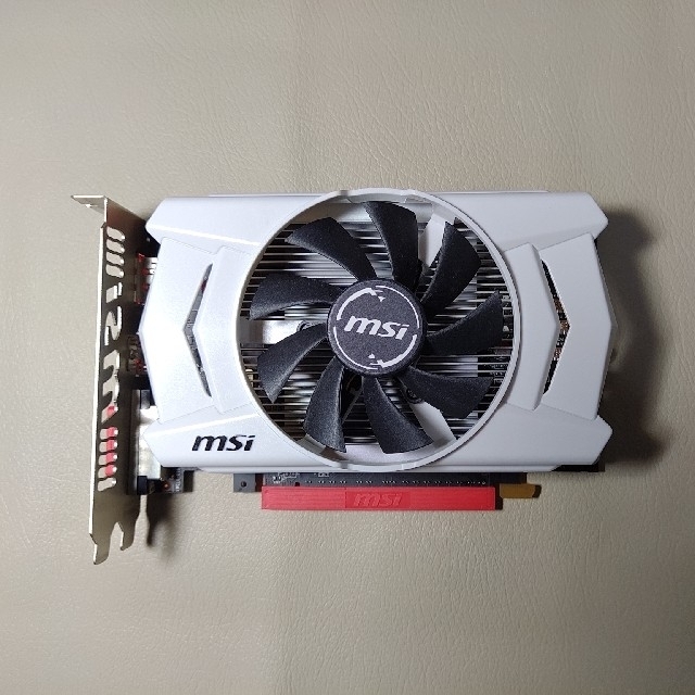 ASUS(エイスース)のｍｓi　ＧＴＸ950  2GB 補助電源不要 スマホ/家電/カメラのPC/タブレット(PCパーツ)の商品写真