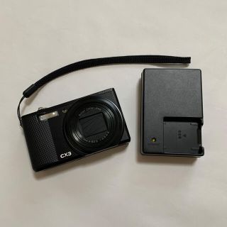 リコー(RICOH)のRICOH リコー　デジカメ　デジタルカメラ　充電器　バッテリー　ブラック(コンパクトデジタルカメラ)