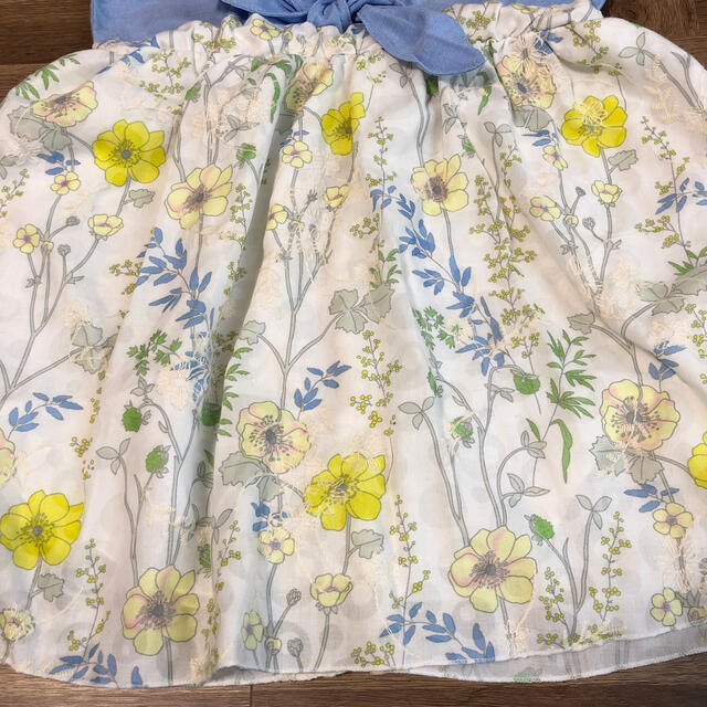 西松屋(ニシマツヤ)の【美品】半袖ワンピース　130cm キッズ/ベビー/マタニティのキッズ服女の子用(90cm~)(ワンピース)の商品写真