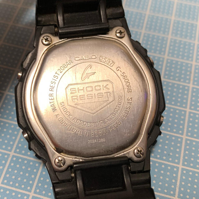 G-SHOCK(ジーショック)のGショック　G-5600RB【2597】 メンズの時計(腕時計(デジタル))の商品写真