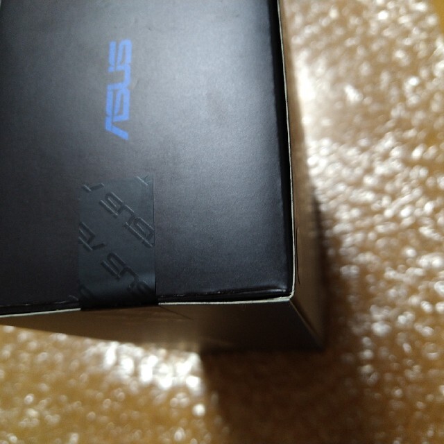 大特価お得 ZenFone - ASUS Zenfone Max Pro M2新品未開封ブルー　RAM6㌐の通販 by Rion's shop｜ゼンフォンならラクマ 在庫HOT