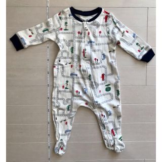 ベビーギャップ(babyGAP)のベビーギャップ 車 道路柄 足つき ロンパース カバーオール 6-9M ダックス(カバーオール)