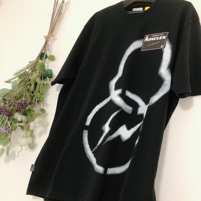 MONCLER(モンクレール)の国内完売 HIROSHI FUJIWARA Tシャツ メンズのトップス(Tシャツ/カットソー(半袖/袖なし))の商品写真