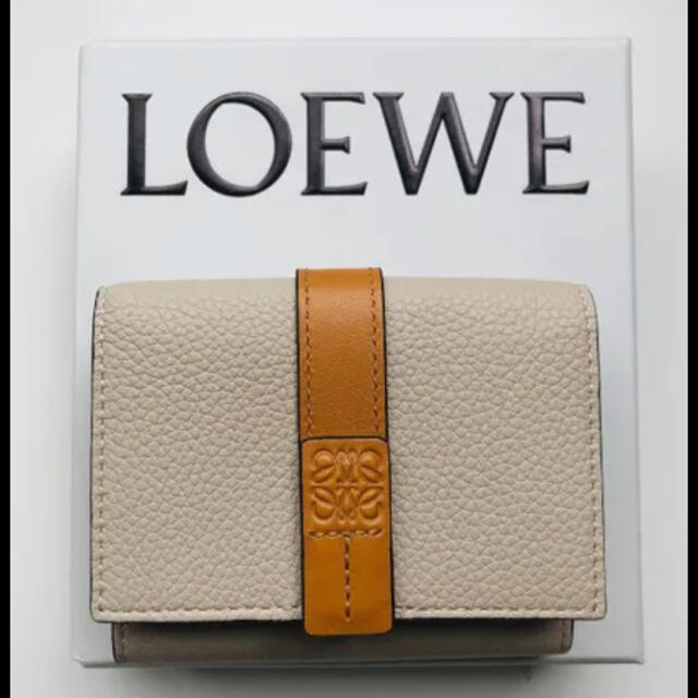 断捨離中 LOEWE 財布 | フリマアプリ ラクマ