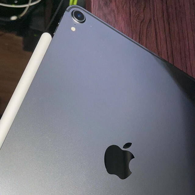 iPad Pro 11インチ　64GB セルラーモデル　スペースグレー