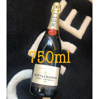 モエエシャンドン 黒 シャンパン スパークリングワインの通販 9点 Moet Chandonの食品 飲料 酒を買うならラクマ