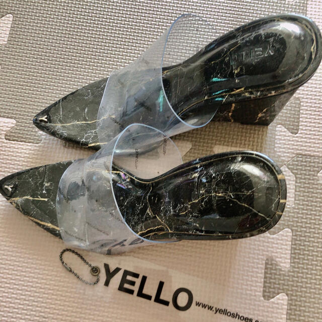 YELLO サンダル★新品★サイズS送料込み | フリマアプリ ラクマ