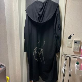 ヨウジヤマモト(Yohji Yamamoto)のyohjiyamamoto 18aw 尻抜染　コート(ステンカラーコート)