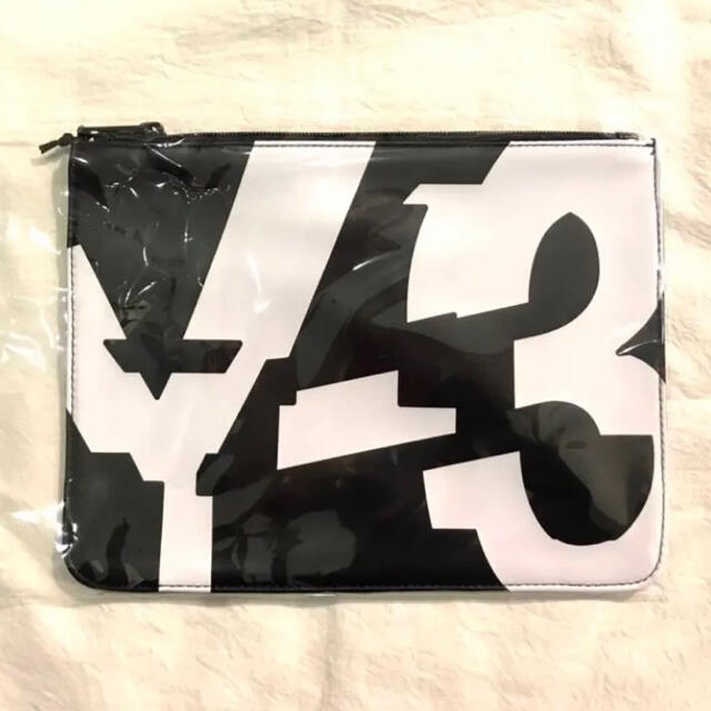 Y-3 クラッチバッグ ポーチ   非売品 ノベルティ メンズのバッグ(セカンドバッグ/クラッチバッグ)の商品写真