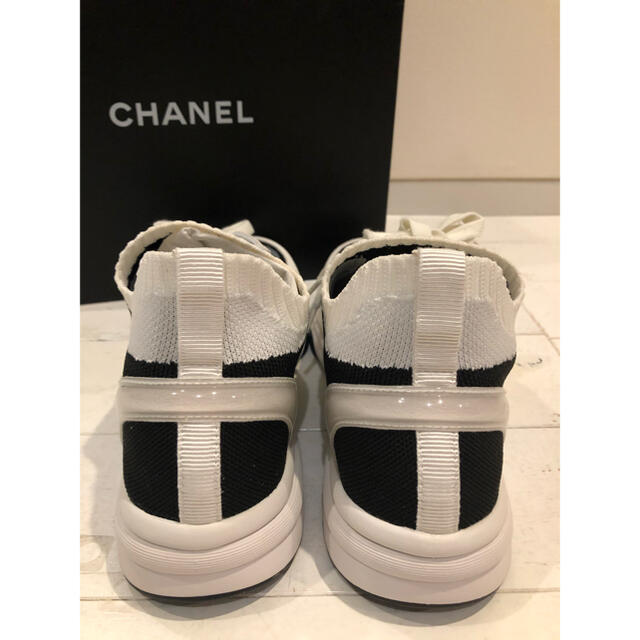 CHANEL(シャネル)のCHANEL メンズの靴/シューズ(スニーカー)の商品写真