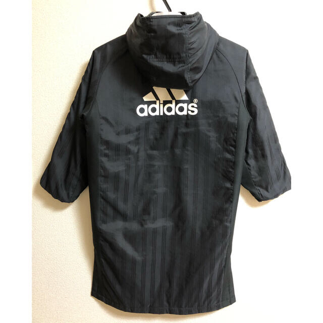 adidas(アディダス)のadidas  ジュニア　ベンチコート キッズ/ベビー/マタニティのキッズ服男の子用(90cm~)(コート)の商品写真