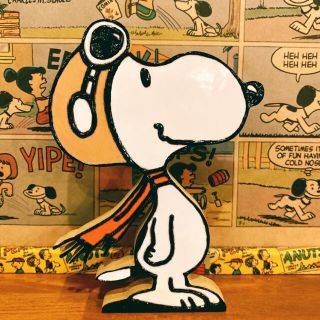 スヌーピー(SNOOPY)の♡フライングエース横向きスヌーピー♡(置物)