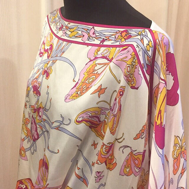 EMILIO PUCCI(エミリオプッチ)のEMILIO PUCCI エミリオプッチ シルク トップス SIZE 38 レディースのトップス(カットソー(長袖/七分))の商品写真