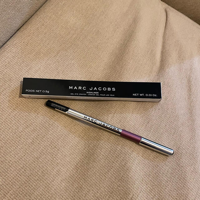 MARC JACOBS(マークジェイコブス)の日本未発売MARC JACOBSマークジェイコブス アイライナー コスメ/美容のベースメイク/化粧品(アイライナー)の商品写真