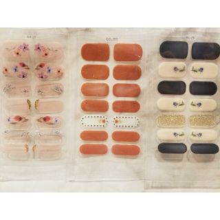 《高品質》3D ジェルネイルシール 3枚SET♡ハンド用 『プレゼント付き』(ネイル用品)