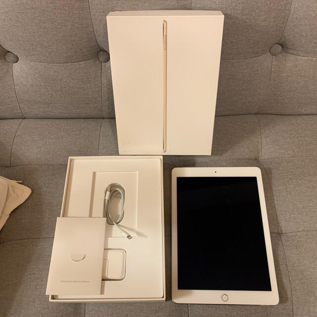 IpadAir２型番Ipad　Air２ セルラー+wifi 16gb