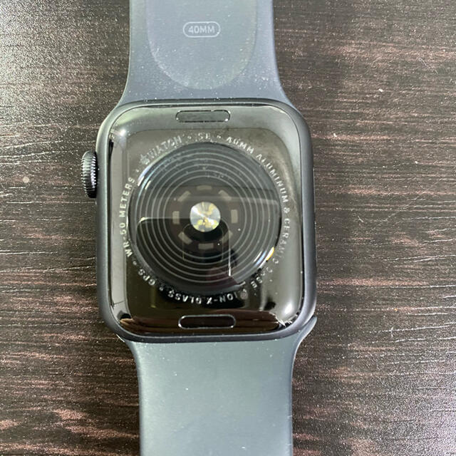 Apple Watch SE GPSモデル 40mmスペースグレイアルミニウム… | www