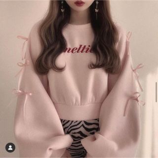 エブリン(evelyn)の【22日まで限定価格】meltie スウェット(トレーナー/スウェット)