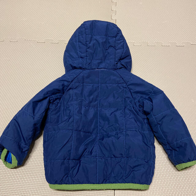 patagonia(パタゴニア)のPatagonia ジャケット リバーシブル キッズ/ベビー/マタニティのベビー服(~85cm)(ジャケット/コート)の商品写真