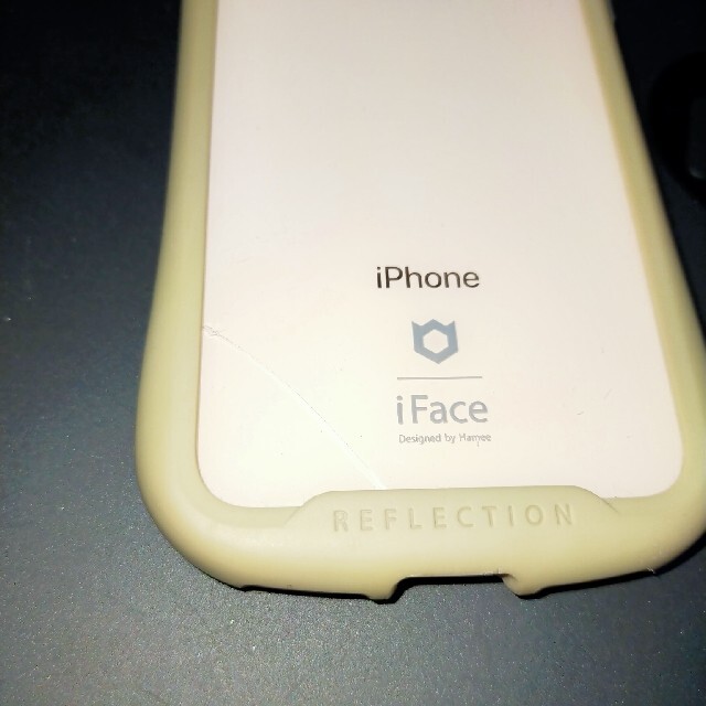 iPhone(アイフォーン)の⭐⭐　iPhone8 シムフリー　64GB　ゴールド スマホ/家電/カメラのスマートフォン/携帯電話(スマートフォン本体)の商品写真