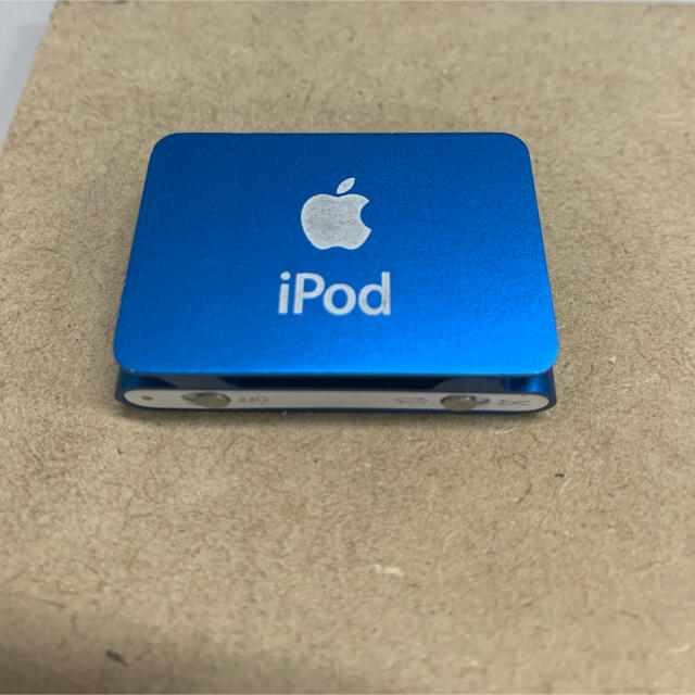 Apple(アップル)のApple iPod shuffle スマホ/家電/カメラのオーディオ機器(ポータブルプレーヤー)の商品写真