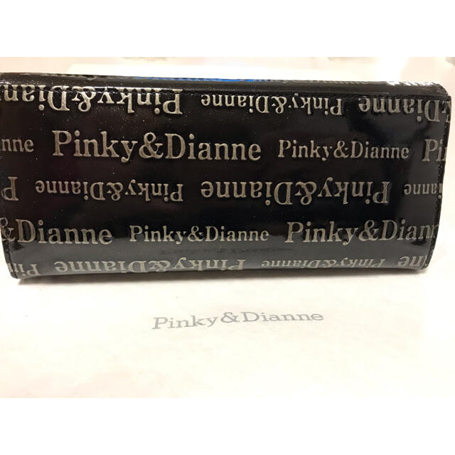 Pinky&Dianne(ピンキーアンドダイアン)の【P&D】Pinkie&Dianne 長財布　エナメル財布　ラメ入　黒財布 レディースのファッション小物(財布)の商品写真