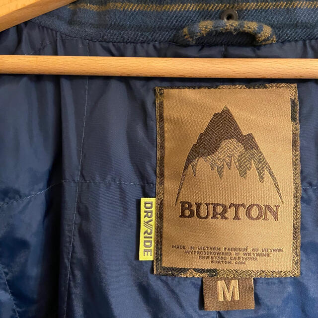 BURTON(バートン)のBURTON バートン フード脱可　マウンテンパーカー　DRYRIDE ウエア メンズのジャケット/アウター(マウンテンパーカー)の商品写真