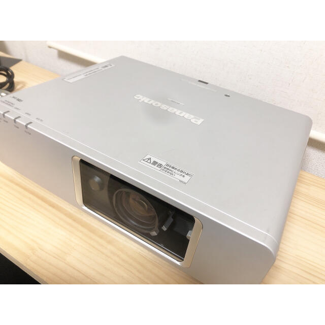 Panasonic 高輝度　プロジェクター  PT-F300 レンズ交換済み 2