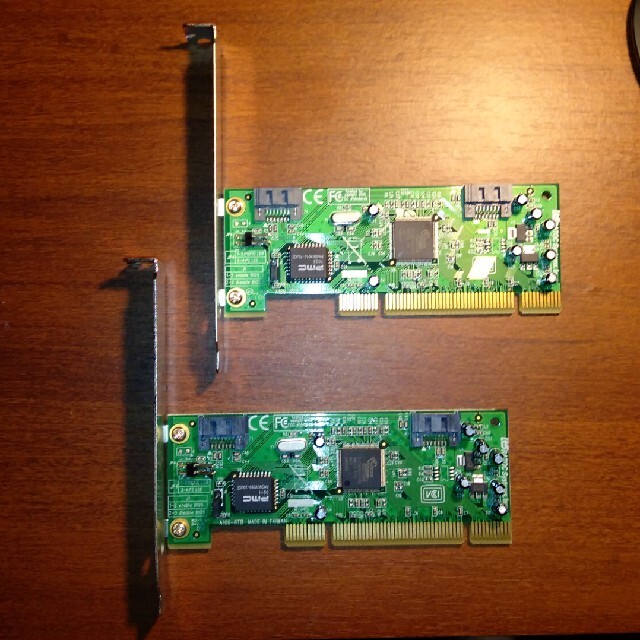 【中古】SATA PCIボード 2個セット スマホ/家電/カメラのPC/タブレット(PCパーツ)の商品写真