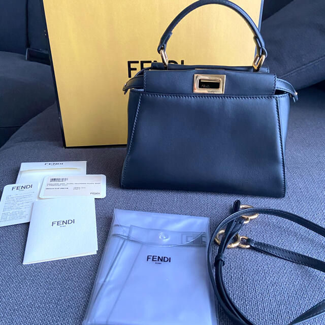 FENDI フェンディ ミニピーカブー く日はお得♪ 81000円引き www.gold