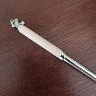 MIKIMOTO - 新品・未使用 MIKIMOTO リップブラシ パール付きの通販 by