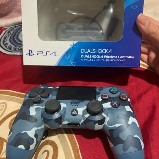 プレイステーション4(PlayStation4)のDUALSHOCK 4 正規品　美品　箱あり(家庭用ゲーム機本体)