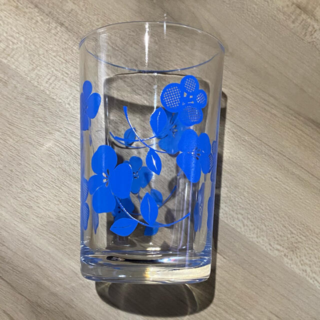 青い花柄 コップ ネモフィラ ビンテージ 昭和レトロ ガラス 食の通販 By 7 ラクマ