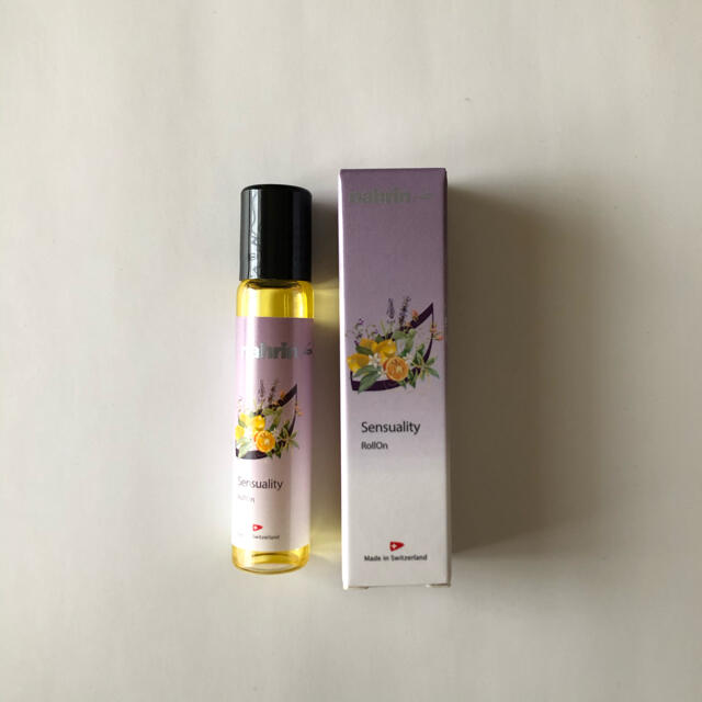 Cosme Kitchen(コスメキッチン)のsara様専用 ナリン センシュアル ロールオン 10ml コスメ/美容のリラクゼーション(エッセンシャルオイル（精油）)の商品写真