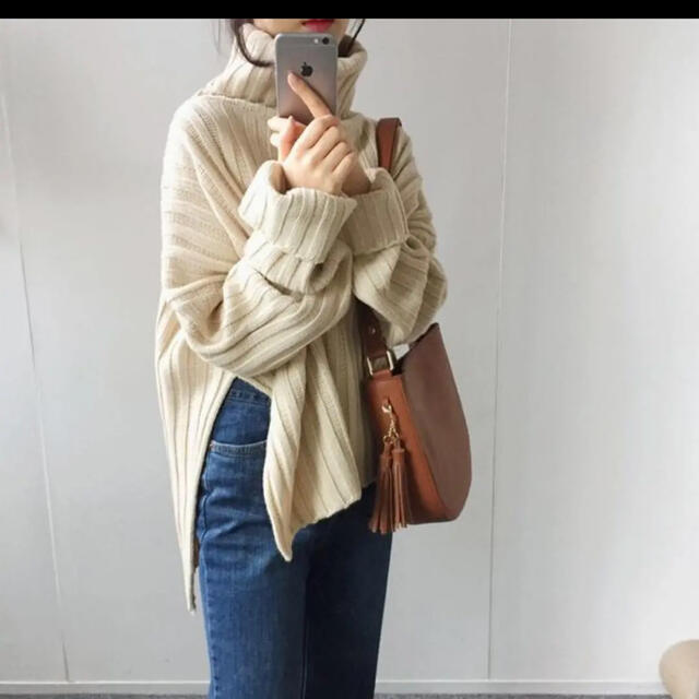 ZARA(ザラ)の薄手♡ワイドハイネック　アイボリーknit♡ レディースのトップス(ニット/セーター)の商品写真