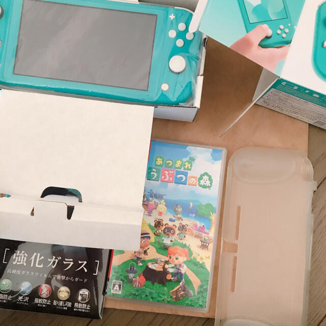 Nintendo Switch(ニンテンドースイッチ)のNintendo Switch Lite ブルー (中古) エンタメ/ホビーのゲームソフト/ゲーム機本体(携帯用ゲーム機本体)の商品写真