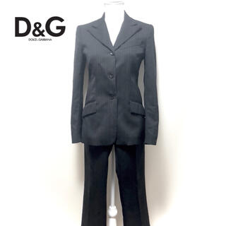 ドルチェアンドガッバーナ(DOLCE&GABBANA)の美品　ドルチェ＆ガッバーナ　D&G ストライプ柄　パンツスーツ　size38(スーツ)