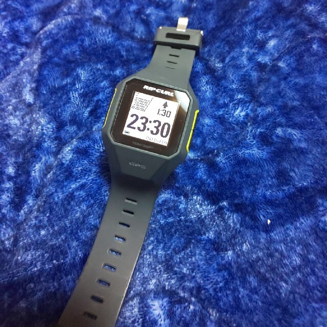 ※rokutan様専用  リップカール サーチGPS サーフィン 時計 メンズの時計(腕時計(デジタル))の商品写真