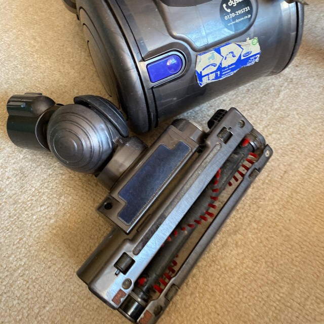 Dyson - ダイソンDC26の通販 by AK's shop|ダイソンならラクマ Dyson - ダイソンDC26の通販 by AK's shop|ダイソンならラクマ