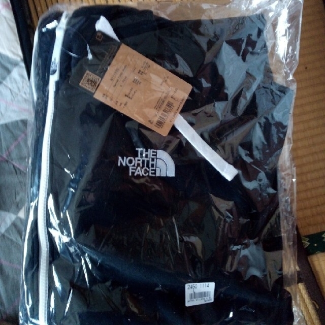 THE NORTH FACE(ザノースフェイス)のTHE NORTH FACE リアビューフルジップフーディ NT11930　 メンズのトップス(パーカー)の商品写真