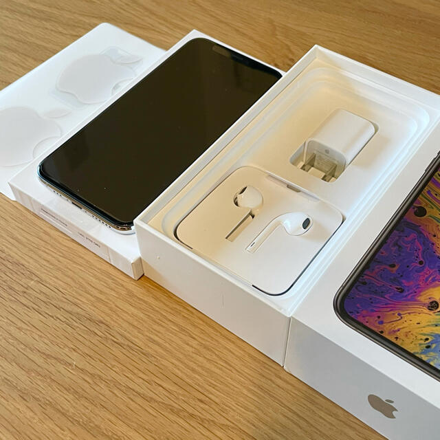 【AppleCare+】iPhone XS 256GB シルバー 新品