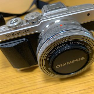 オリンパス(OLYMPUS)のミラーレス一眼カメラ　オリンパス(ミラーレス一眼)